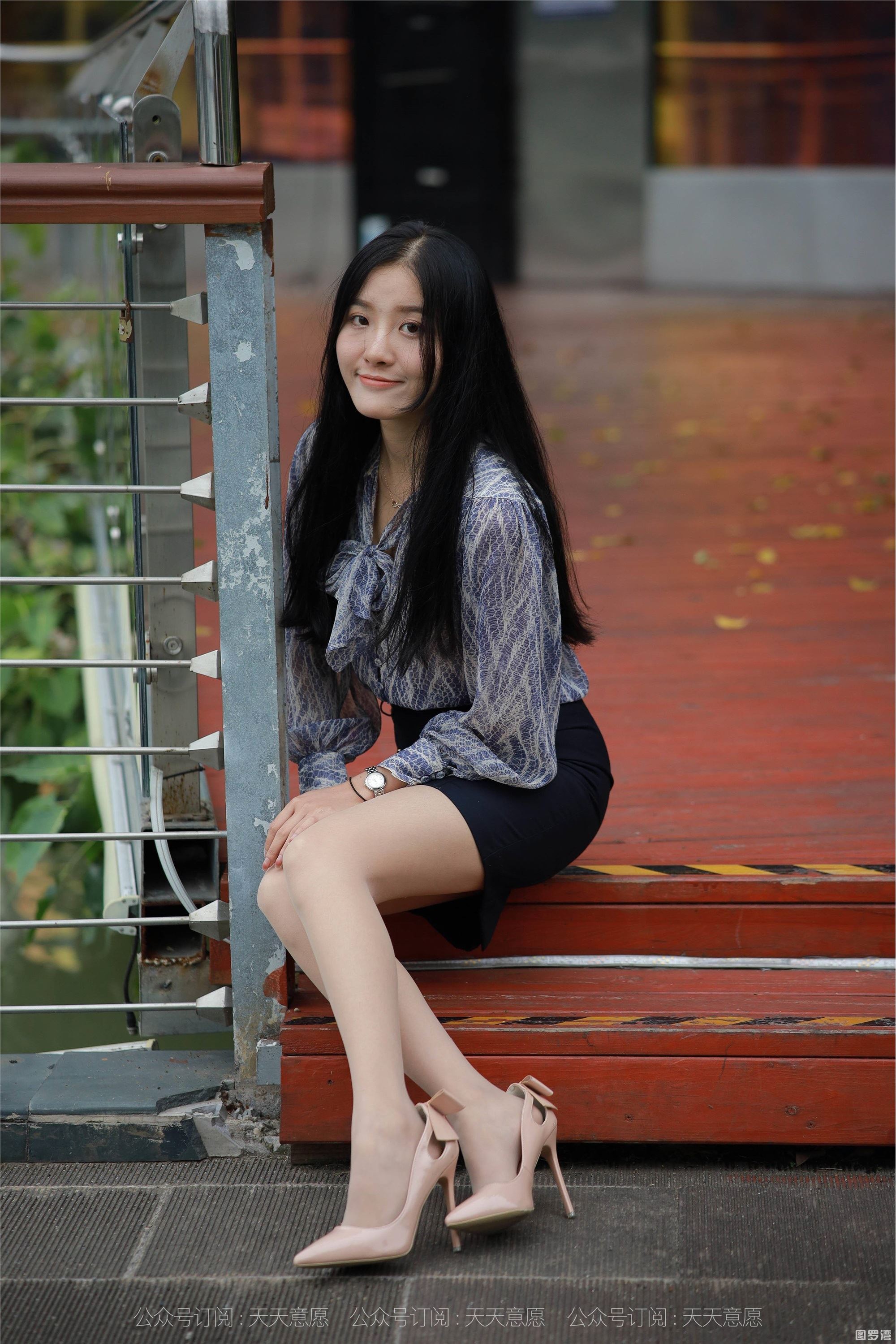 IESS异思趣向  2021.10.25 丝享家957：婉苹《公园偶遇美女》